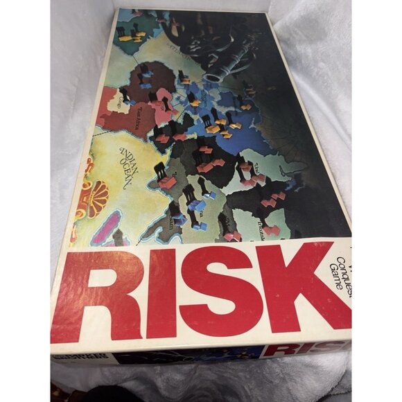 Vintage Risk World Conquest Board Game 1980 Parker Brothers  COMPLETE - Picture 1 of 9